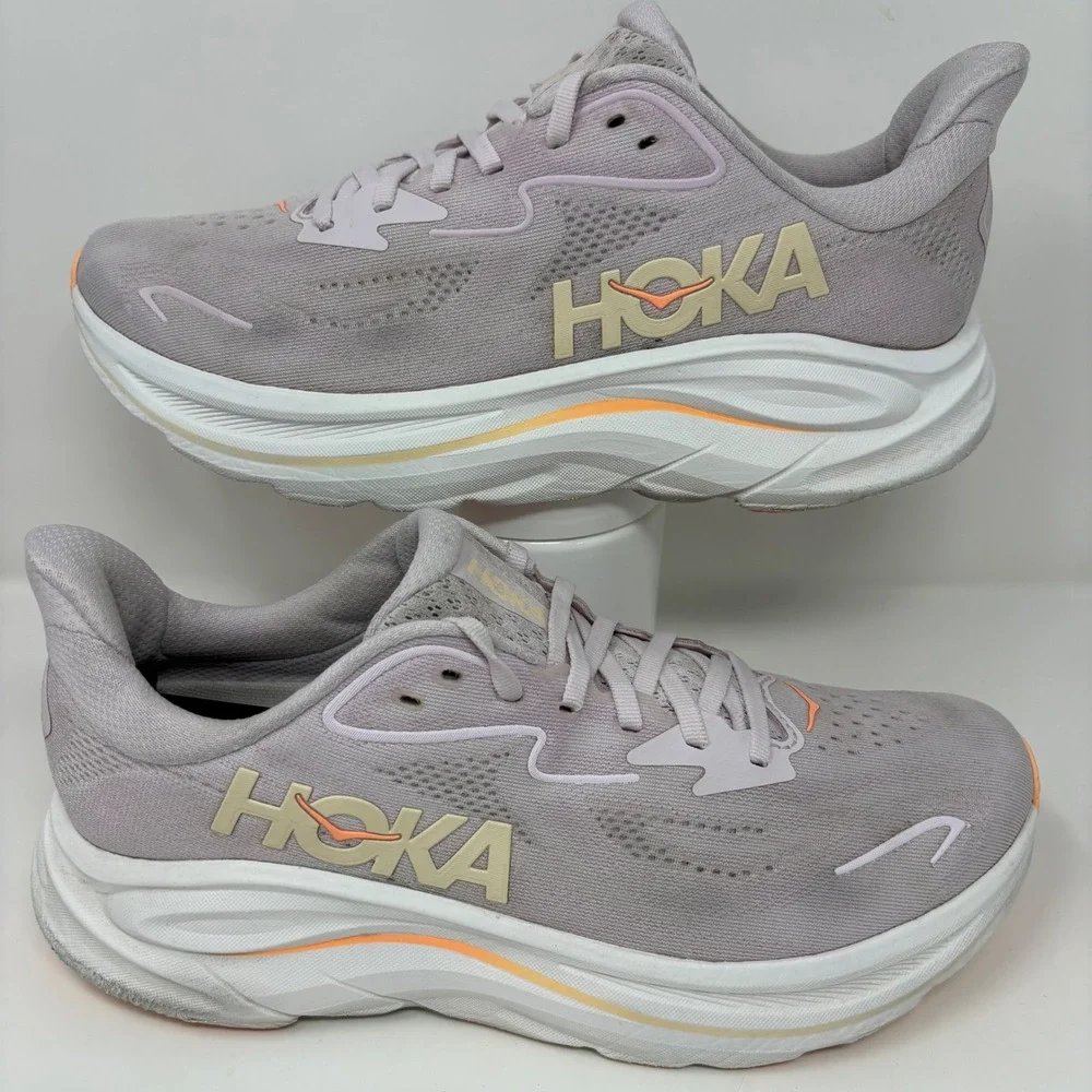 Hoka Clifton 10 Women's Size 10 Cream White Orange Running Shoes (1162031 LRMT)